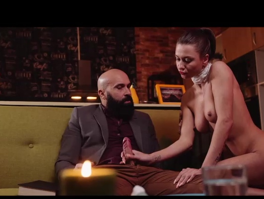 Imagen sirvienta busca sexo con su jefe